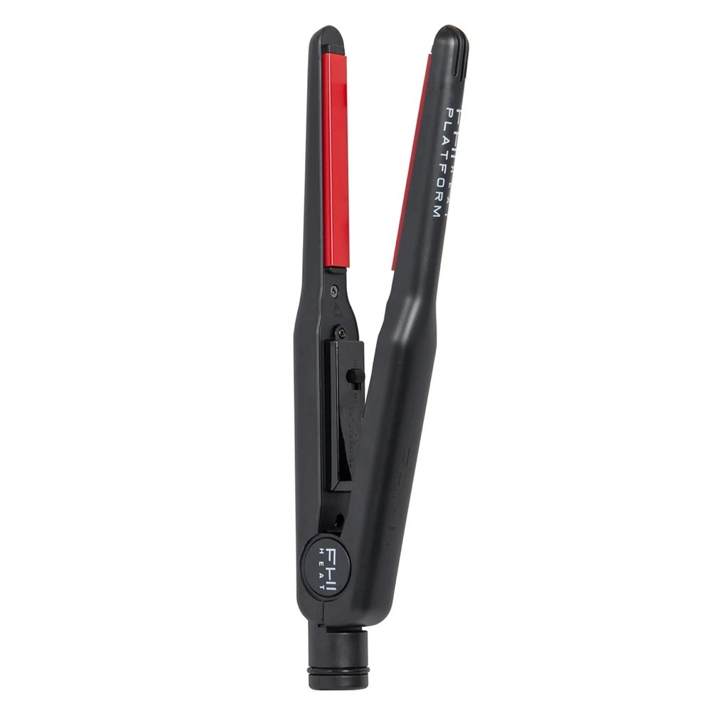 Like New FHI heat Platform Signature Pro Styler - 1/2" inch